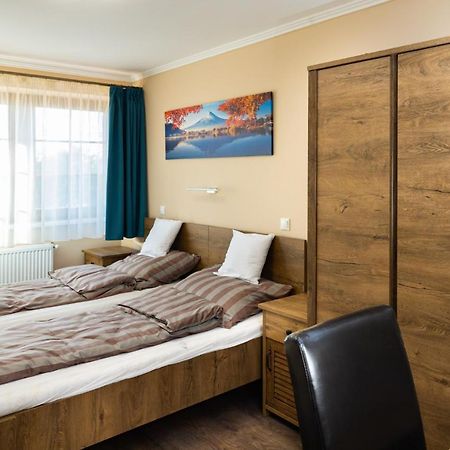 Oereghegyi Bika Panzio Bed and Breakfast Székesfehérvár Eksteriør billede